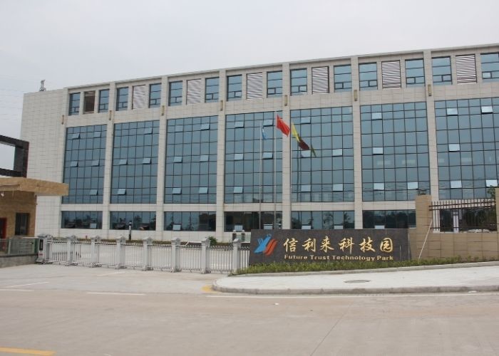 Shenzhen Xinlilai Touch Technology Co., Ltd. dây chuyền sản xuất nhà máy